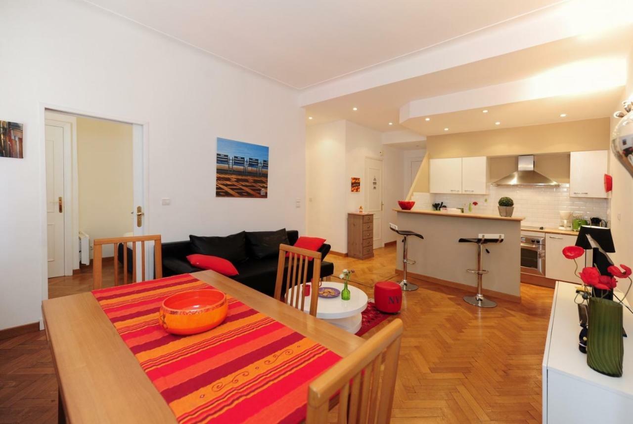 Le Savoy Palace - Five Stars Holiday House Nice Eksteriør billede